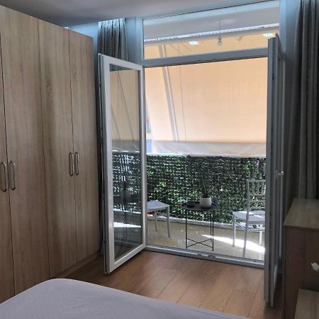 Franci'S Apartment No2 Тирана Экстерьер фото