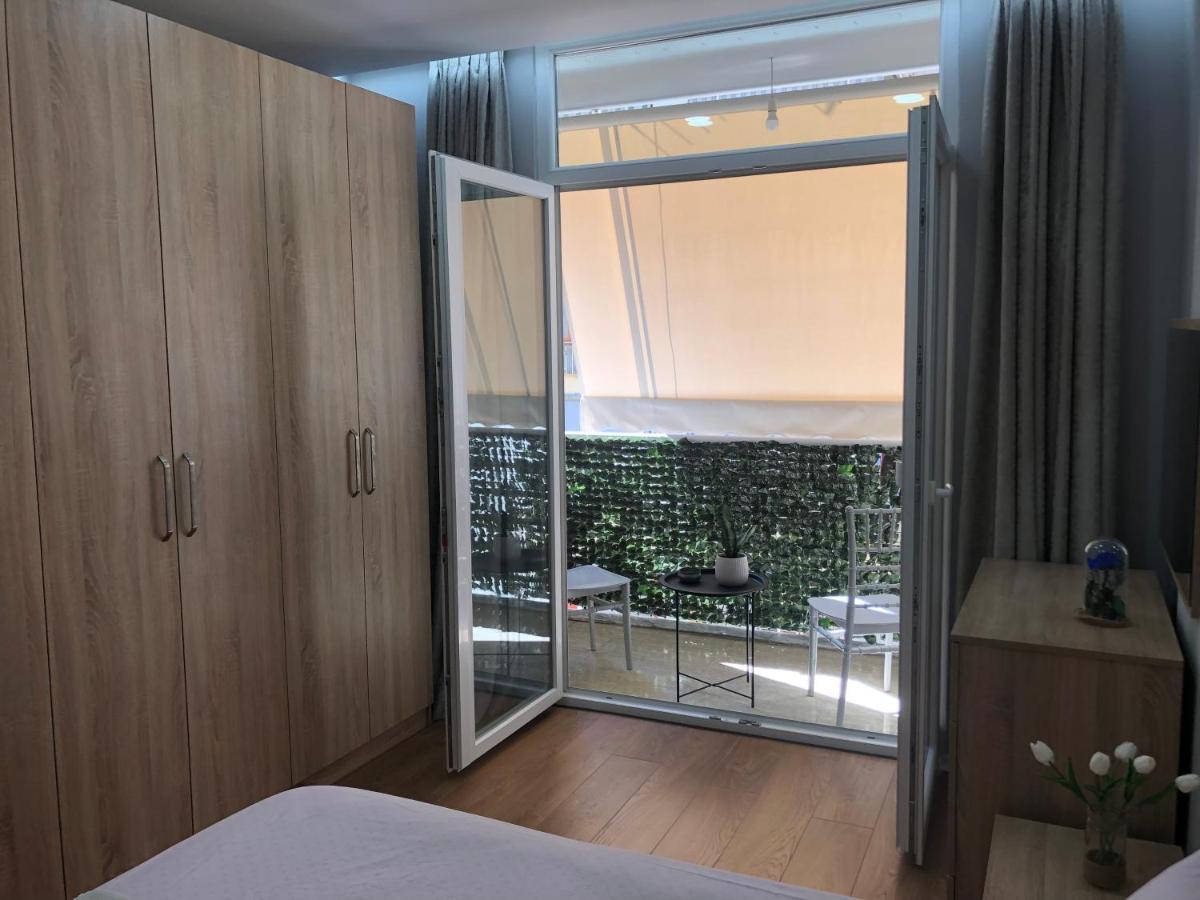 Franci'S Apartment No2 Тирана Экстерьер фото