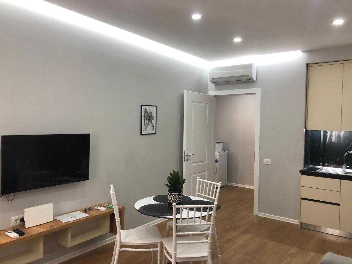 Franci'S Apartment No2 Тирана Экстерьер фото